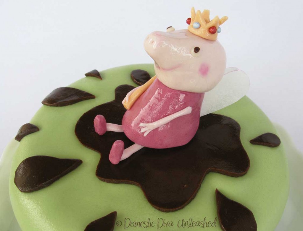 Peppa Pig Cake Topper