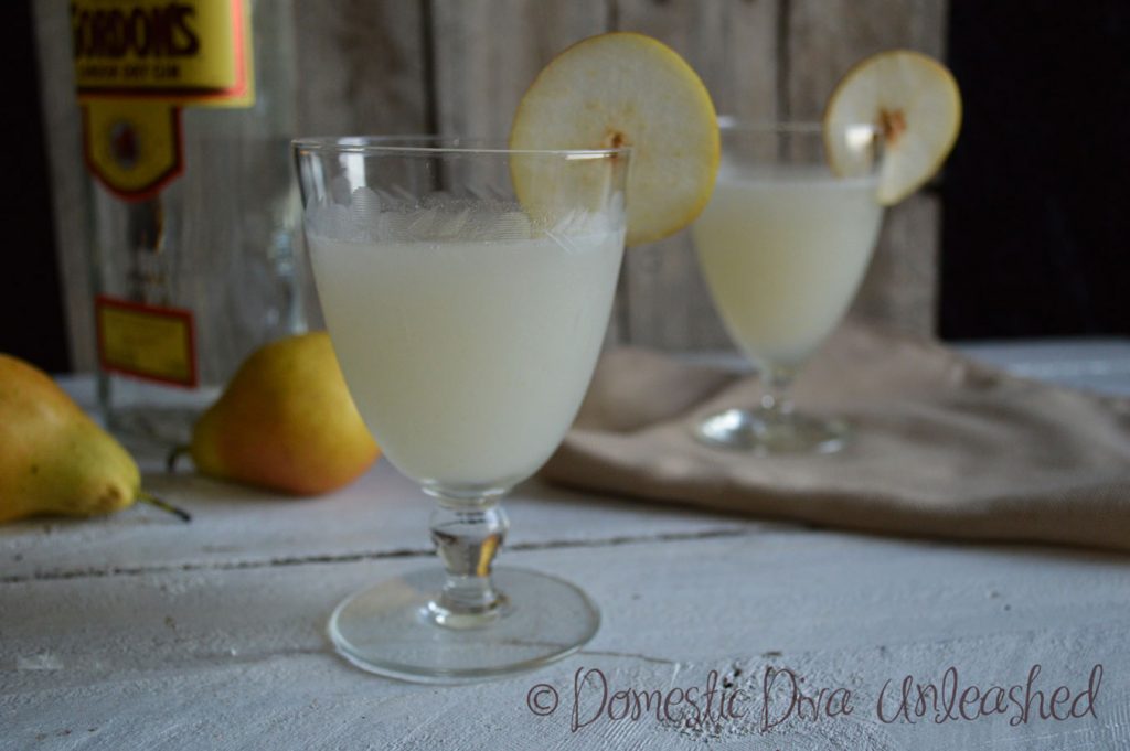 Domestic Diva -Gin & Pear Cocktails